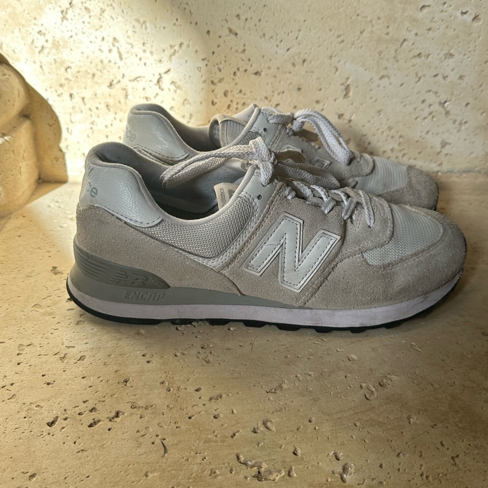 New balance 574 women’s Size 10.5